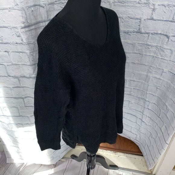 Charlotte Russe vneck knit pattern Longsleeve sweater w/side slits sz S - Picture 4 of 11